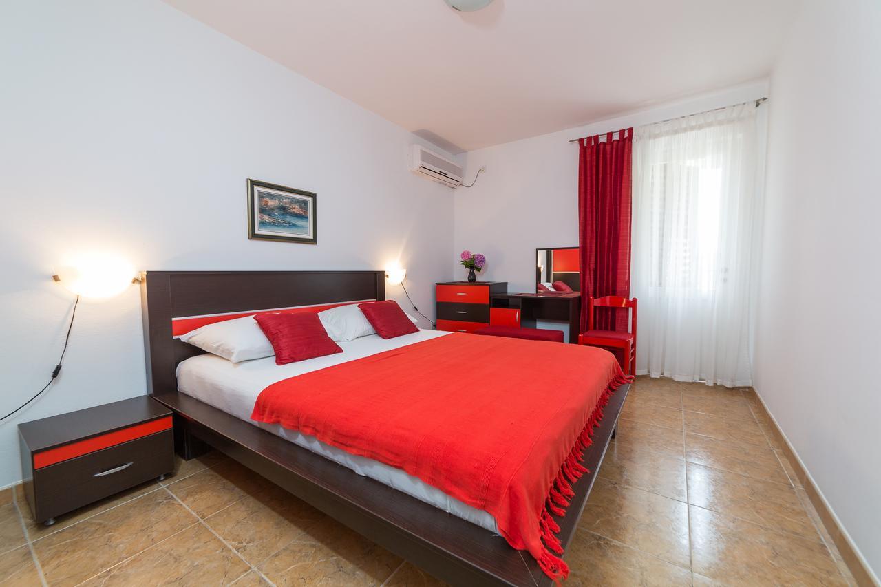 Sofija Apartments Sveti Stefan Exterior photo