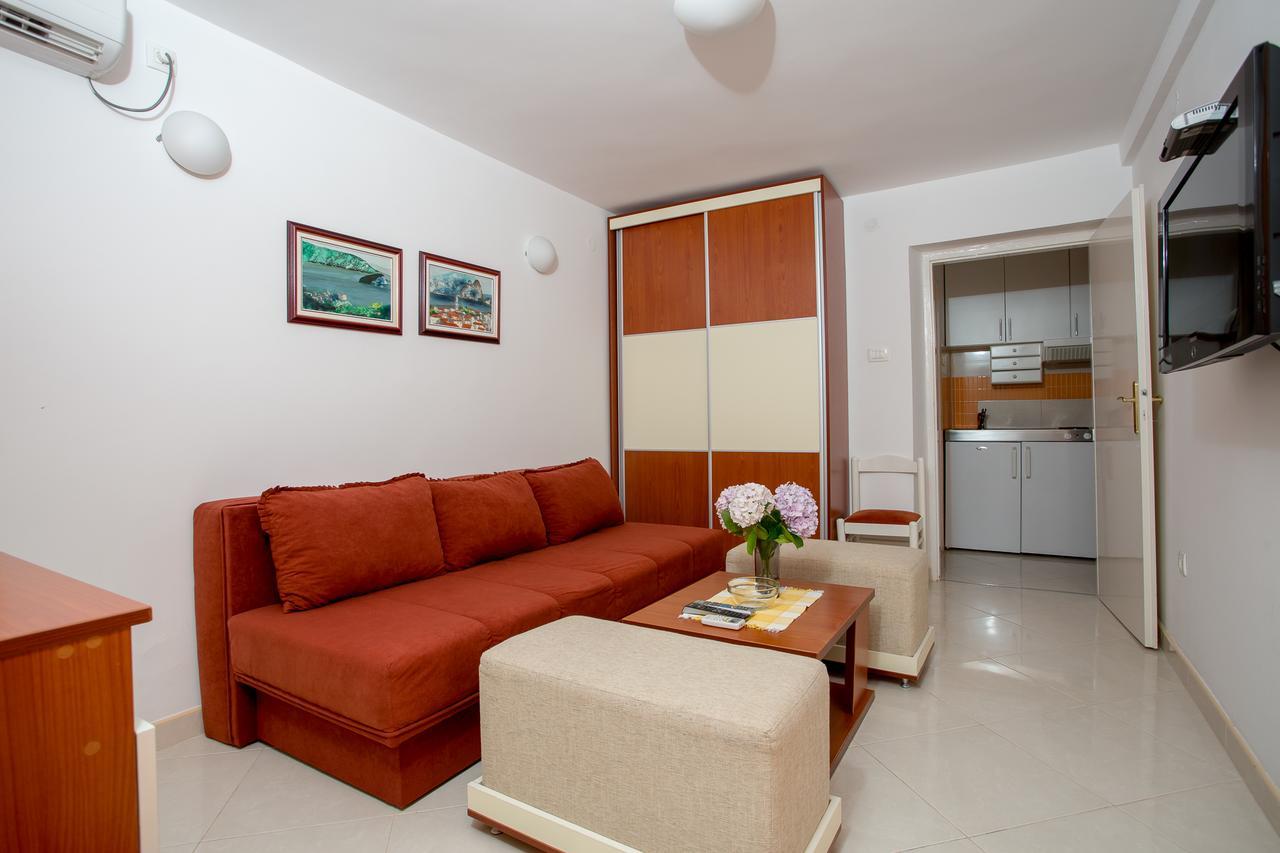 Sofija Apartments Sveti Stefan Exterior photo